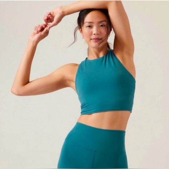 Athleta Conscious Crop Bra in Borealis Green - Picture 1 of 7
